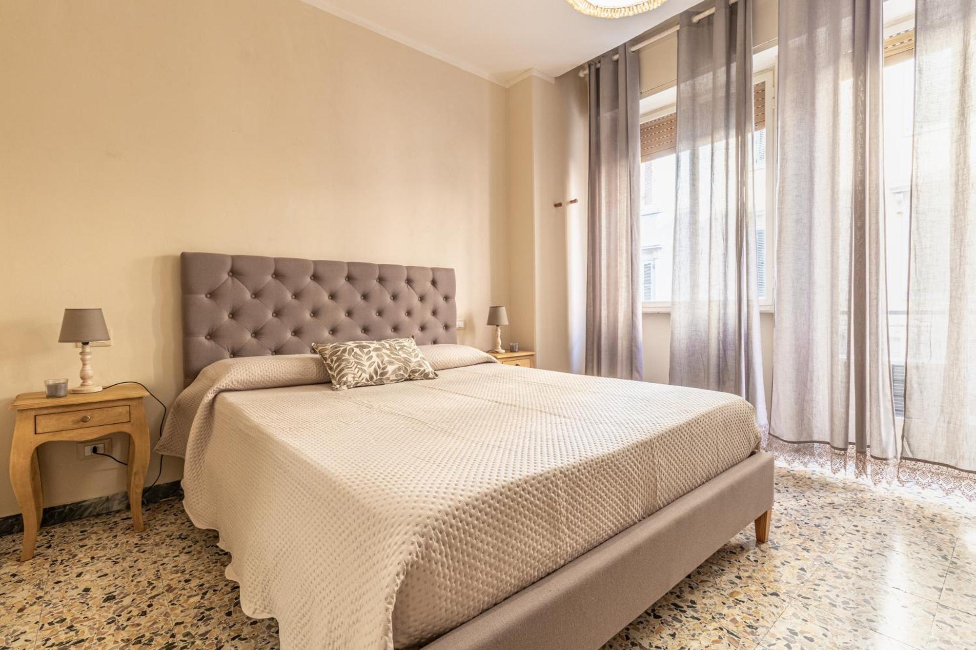 L'Erika In Citta Hotel Livorno Bagian luar foto