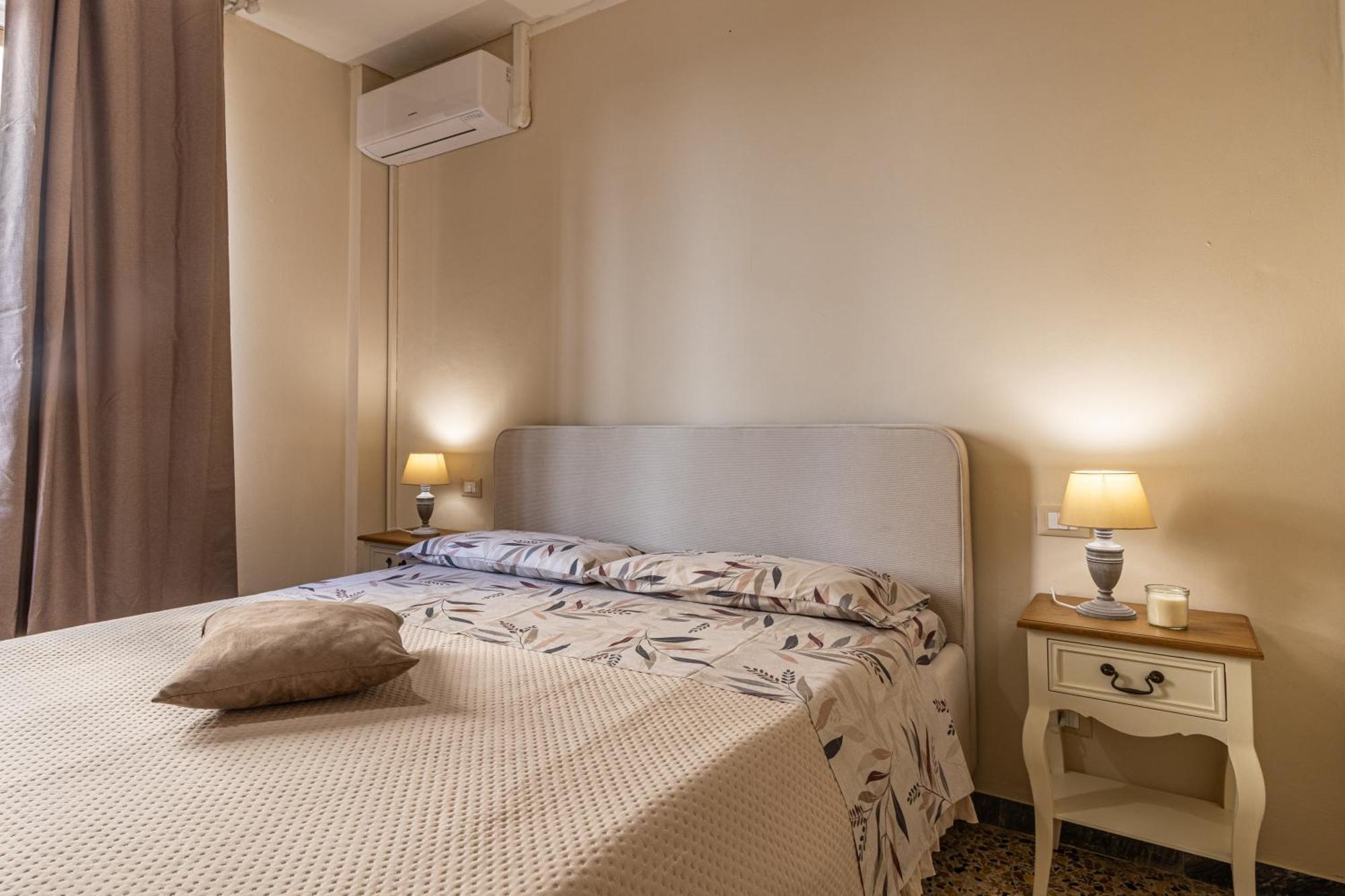 L'Erika In Citta Hotel Livorno Bagian luar foto